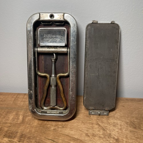 Vintage 1927 rolls - razor,