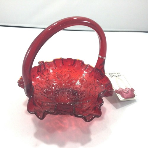 Fenton roses basket - roses, pigeon