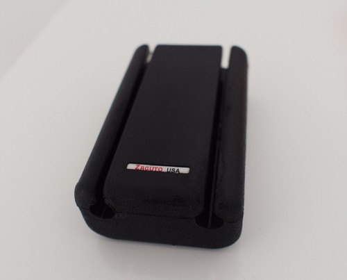 Zacuto shoulder pad designed - zacuto, pad: