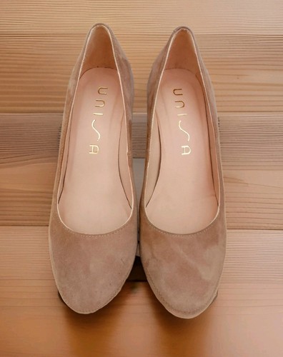 Unisa size taupe - taupe, suede