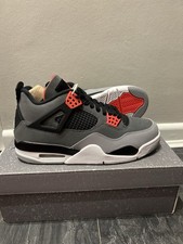 Mens Jordan 4 Retro one  Dark