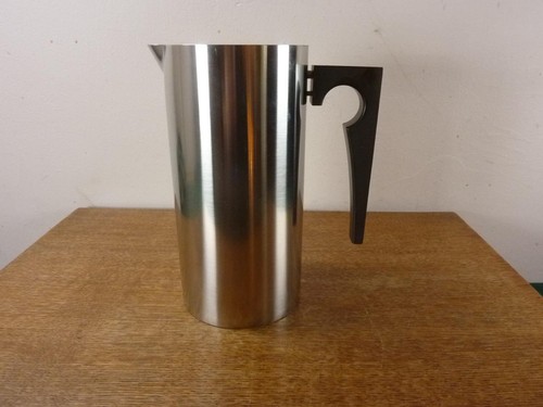 Mid century arne jacobsen - century,