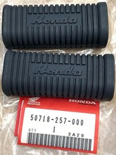 NOS Genuine Honda Footpeg Rubbers (Pair) for Honda CZ100 (50718-257-000)