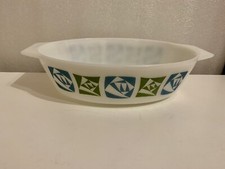 JAJ Pyrex Checkers Design Oval Pie Dish/casserole Dish 11”x7”3” Deep Vintage