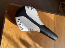 Fizik Antares R3 Saddle Carbon