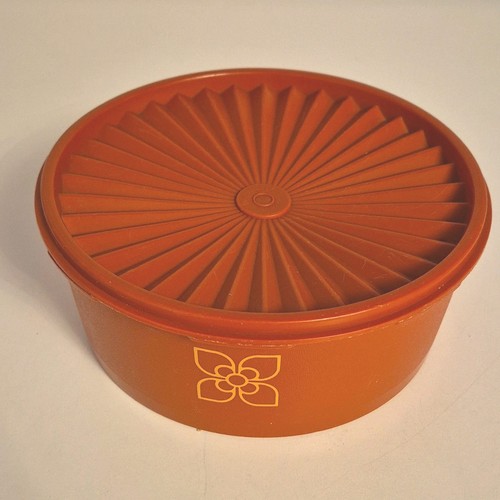 Tupperware 1970 servalier - tupperware, 1970's
