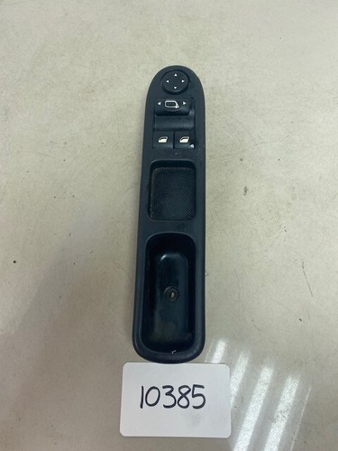 Peugeot 307 drivers side front - drivers,