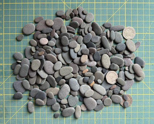 Lot small tiny smooth - lot, small/tiny