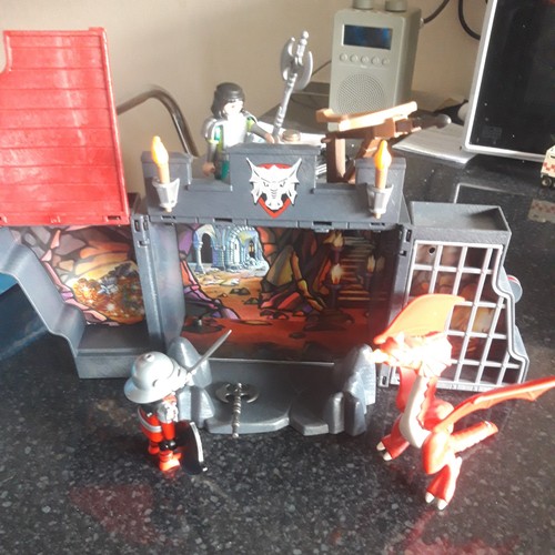 Playmobil 5420 dragon lair - playmobil,