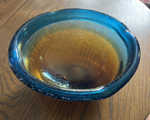 Studio glass bowl with - glass,