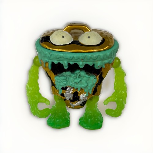 Grossery gang bug strike - grossery,