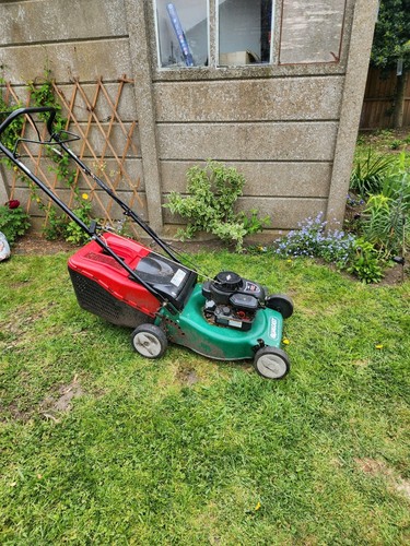 Self propelled petrol - propelled,