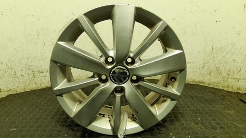 Volkswagen golf alloy wheel - golf,