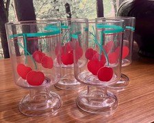 4 x VINTAGE RETRO TWINCO WINE