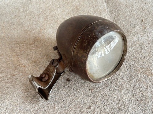 Rare old vintage rustic iron - rare,