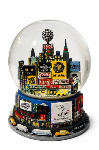 Broadway theater snow - broadway,