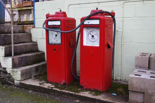 Photo petrol pump two old - pump,