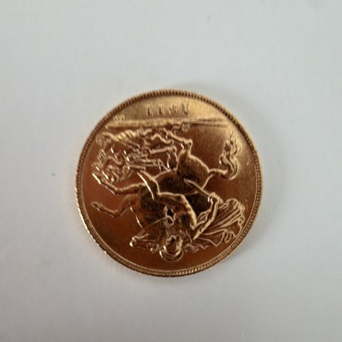 Royal mint sovereign gold - sovereign,