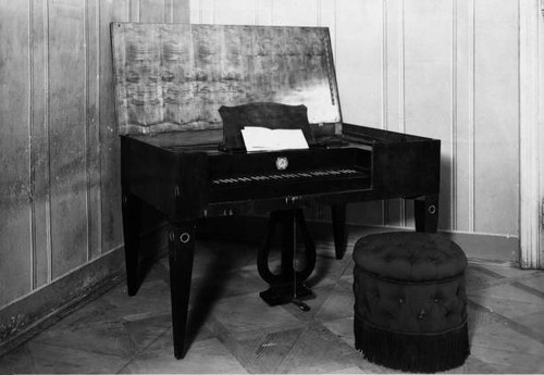The clavichord which - clavichord,