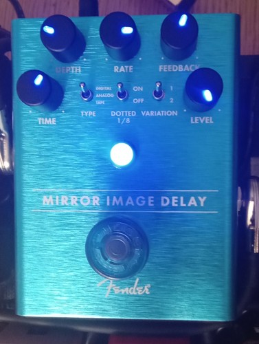 Fender mirror image - image, delay