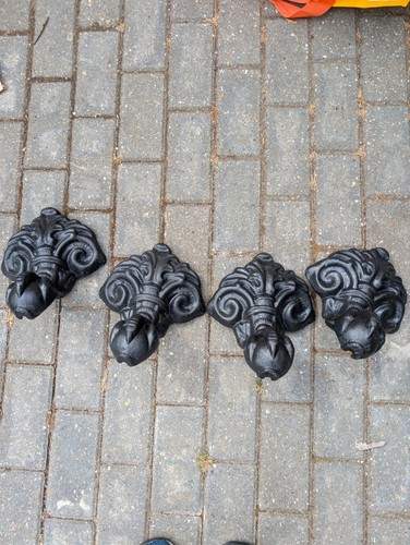 Cast iron bath feet claw - cast,