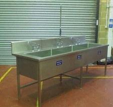 COMMERCIAL CATERING TRIPLE DEEP BOWL SINK STAINLESS STEEL