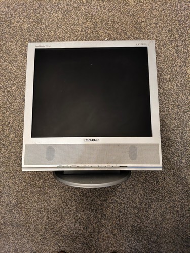 Samsung syncmaster 711 lcd - 711, mp