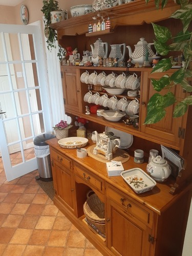 Welsh dresser used - ,, fantastic