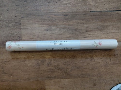 New roll laura - new,