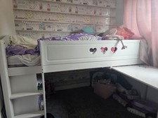 Midsleeper bed with  desk