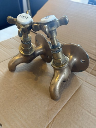Pair old brass bib - old,