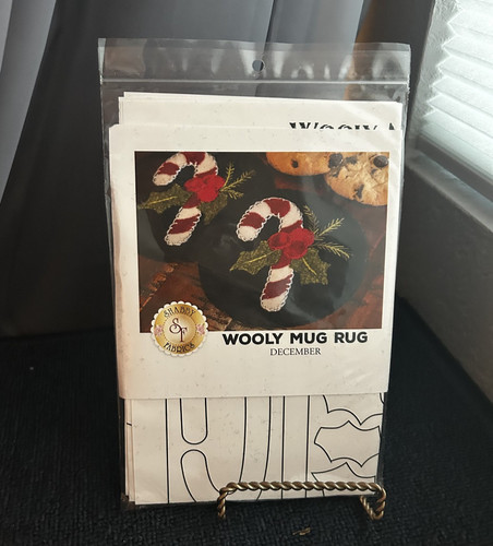 Shabby fabrics wooly mug - shabby,