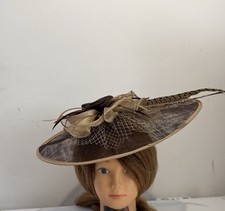 Elegant Ladies Feather Beaded