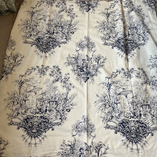 Blue and white chinoiserie - white,