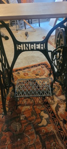 Antque cast iron singer - antque,