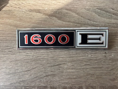 Ford cortina 1600e boot - boot, badge