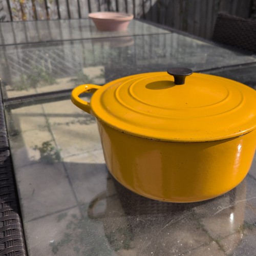 Creuset 20cm cast - creuset, iron