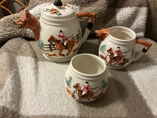 Vintage fox hounds - hounds, tea