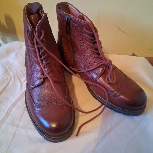 Moshulu burgundy leather lace - moshulu,