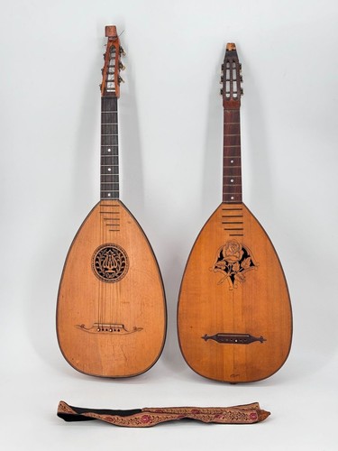 Antique lute plucked - lute,