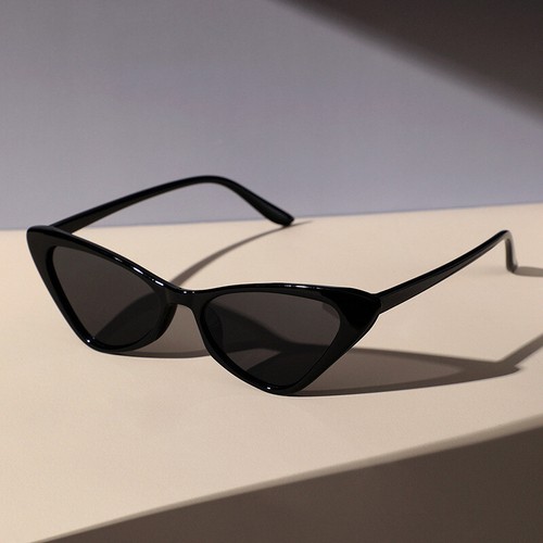 Women cat eye - cat, retro