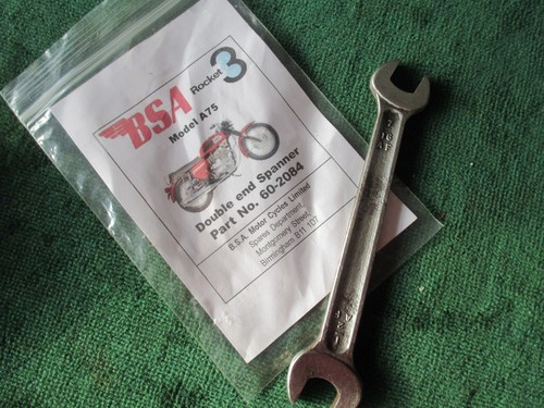 Vintage bsa a75 - vintage,