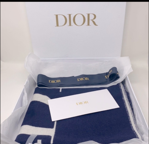 Brand new dior signature - dior,