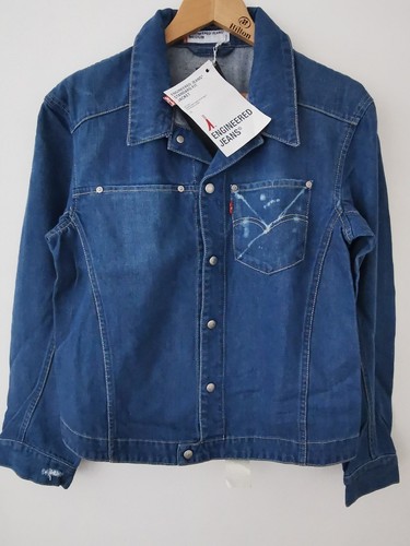 Bnwt levis engineered - levis, 70100