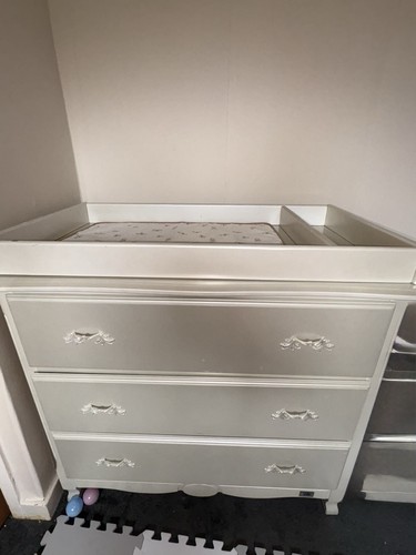 Ivory changing station - ivory,