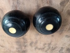 Vintage bowls Woods Pair Each Weighs 2lb 6.5oz.....one Bowl Has Crack.