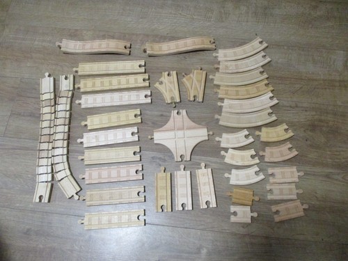 Brio wooden thomas - thomas, tank