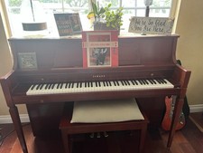 Yamaha upright piano Model