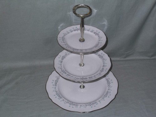 Spode loralie tier hostess - spode,