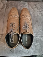 Taylor and wright Tan wingtip shoes Size 10 Good Condition